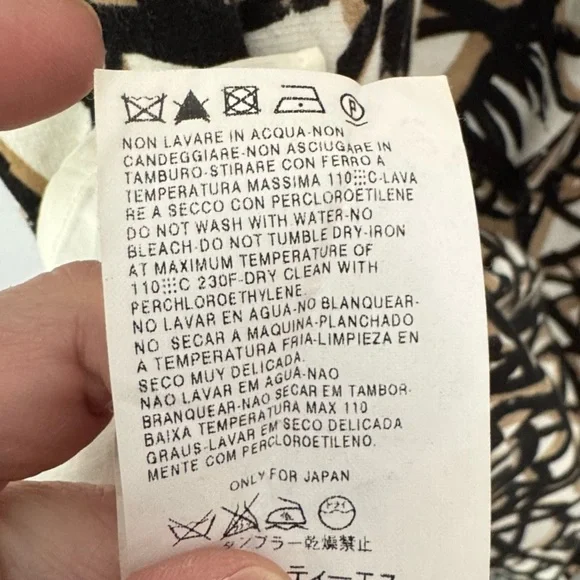 MaxMara Black and White Sheath Dress WITH BOX. Peter Pan Collar. Size 44 US 10. - Picture 14 of 17